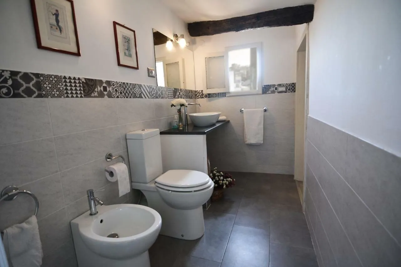 Attico Agora - Elegante Duplex Nel Cuore Di Katanya Daire